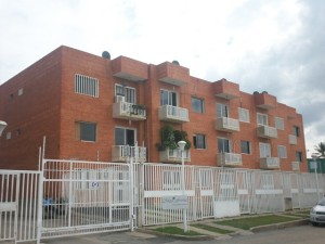 MANUEL ROGELIO PEREZ Apartamento Venta Cabudare Parroquia Cabudare FLEXMLS-12-2210