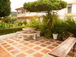 JUSMERI ESPINA Casa Venta Maracaibo Altamira FLEXMLS-12-2302