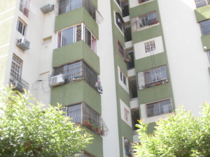 RUTH MARY BARRIOS Apartamento Venta Maracaibo Sabaneta FLEXMLS-12-2348