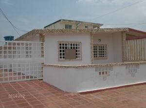 JUSMERI ESPINA Casa Venta Maracaibo Via La Concepcion FLEXMLS-12-2366