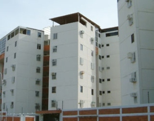 OSMAR GOMEZ Apartamento En Venta En Maracay - Base Aragua C&oacute;digo FLEX: 12-2376