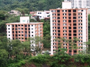RUDDY LEAL Apartamento Venta Valencia El Bosque FLEXMLS-12-2110