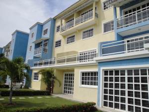 Apartamento / Venta / Municipio Mariño Porlamar / Av Bolivar / FLEXMLS-12-2432