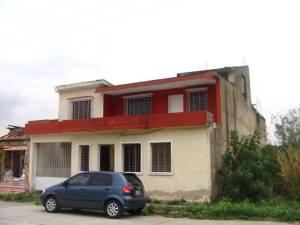 MARIA ALBA GIORDANO Casa En Venta En Municipio Naguanagua - El Cafetal C&oacute;digo FLEX: 12-2420
