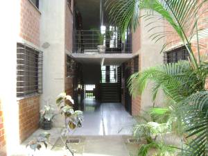 ARIADNA BOUQUETT MORENO Apartamento Venta Caracas Terrazas De La Vega FLEXMLS-12-2503