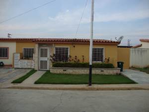 MANUEL ROGELIO PEREZ Casa Venta Barquisimeto Parroquia Santa Rosa FLEXMLS-12-2522