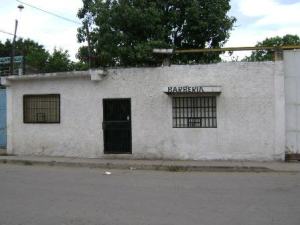 EILEEN CASTILLO Casa En Venta En Maracay - Santa Rita C&oacute;digo FLEX: 12-2533