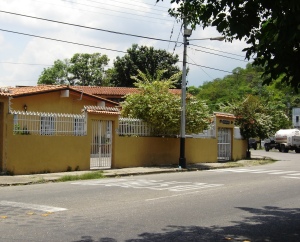 RAPIDOCASA.COM Casa Venta Maracay Los Caobos FLEXMLS-12-2536