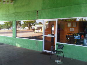 URDANETAYRODRIGUEZ Galpon - Deposito Alquiler Maracaibo Avenida Milagro Norte FLEXMLS-12-2552