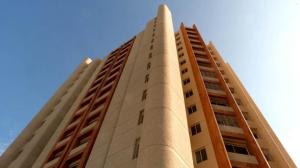 JUSMERI ESPINA Apartamento Venta Maracaibo Las Mercedes FLEXMLS-12-2613