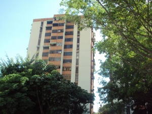 RICHAL VIRGILIO AZUARTE Apartamento Venta Maracay San Jacinto FLEXMLS-12-2619