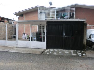GICELA MORA Casa En Venta En Guatire - El Castillejo C&oacute;digo FLEX: 12-2659