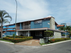 GICELA MORA Casa En Venta En Guatire - El Castillejo C&oacute;digo FLEX: 12-2778