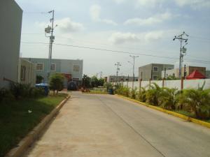 URDANETAYRODRIGUEZ Townhouses En Venta En Maracaibo - Via La Concepcion