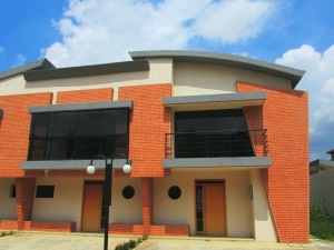 ROSA AQUINO Townhouse Venta Valencia Naguanagua FLEXMLS-12-2843