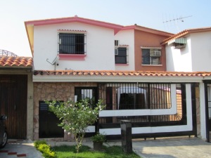 EMELY BUSTILLOS Casa Venta Valencia El Parral FLEXMLS-12-2852