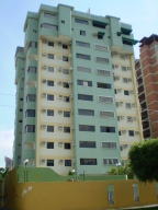 OSMAR GOMEZ Apartamento En Venta En Maracay - Base Aragua C&oacute;digo FLEX: 12-2895