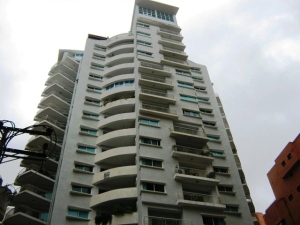 ROSA AQUINO Apartamento Venta Valencia La Trigaleña FLEXMLS-12-2910