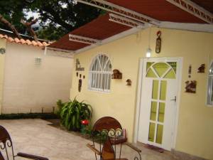 OSMAR GOMEZ Casa En Venta En Maracay - El Limon C&oacute;digo FLEX: 12-3051