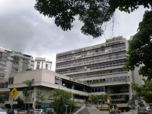 ALFREDO NESSY Oficina Alquiler Caracas Santa Rosa de Lima FLEXMLS-12-3077