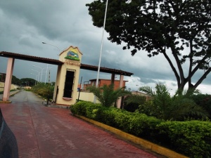 Venta - Casa En San Joaquin - La Praderaimage fachada RAH:12-3104