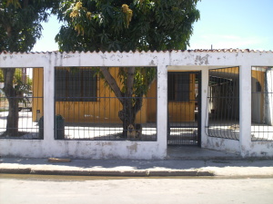 Venta - Casa En Valencia - Guacaraimage fachada RAH:12-3078