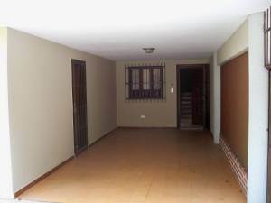 LISETH GONZALEZ Townhouse Venta Valencia Prebo I FLEXMLS-12-3103