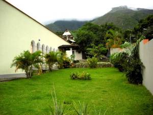 OSCAR ILLARRAMENDI Casa Venta Maracay El Castaño (Zona Privada) FLEXMLS-12-3105