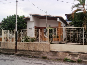 OSMAR GOMEZ Casa En Venta En Maracay - El Limon C&oacute;digo FLEX: 12-3127