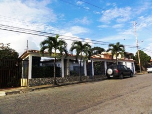 MANUEL ROGELIO PEREZ Casa Venta Barquisimeto Parroquia Santa Rosa FLEXMLS-12-3162