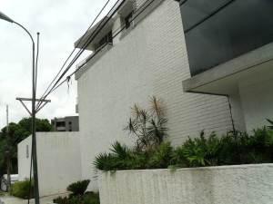 CARLOS VICENTE GUERRA Apartamento Venta Caracas Los Palos Grandes FLEXMLS-12-3190