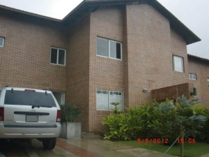 ARIADNA BOUQUETT MORENO Townhouse Venta Caracas Loma Linda FLEXMLS-12-3206