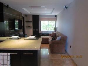 Apartamento en Maracaibo Zulia,Avenida Milagro Norte REF: 12-3296
