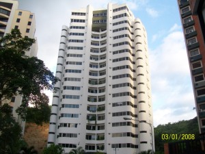 Apartamento en Valencia Carabobo,El Bosque REF: 12-3299