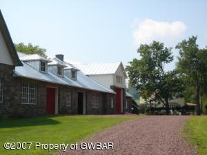 Barn