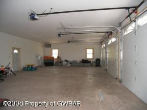 3 Car garage