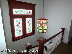 2nd floor foyer