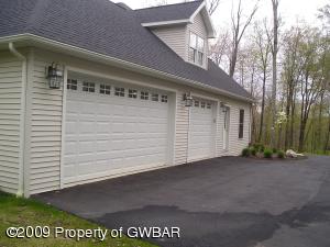 Three Car Garage