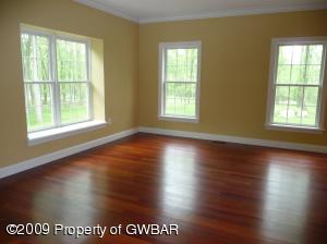 Den or 5th Bedroom (1st fl)