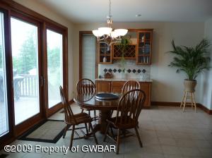 Eat-in Area of Kitchen