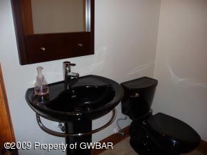1/2 Bath