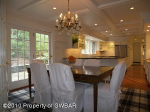 Breakfast Room